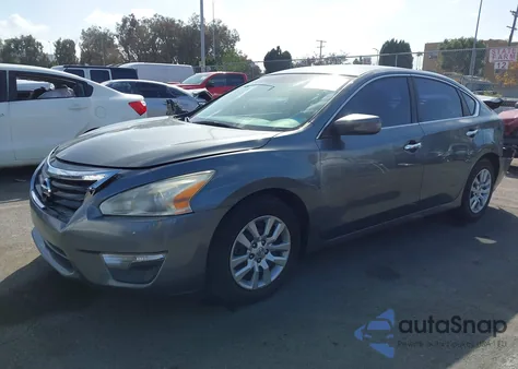 2014 Nissan Altima 2.5 S z USA, uszkodzony, nr VIN 1N4AL3AP4EN389699